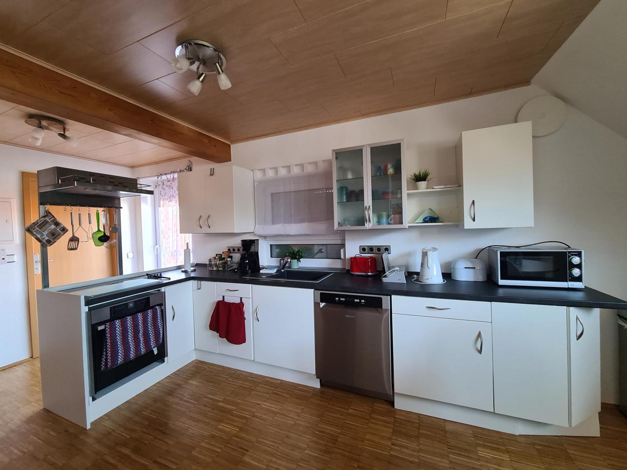 Ferienwohnung Pflueger Mit Terrasse Лауда-Кёнигсхофен Экстерьер фото